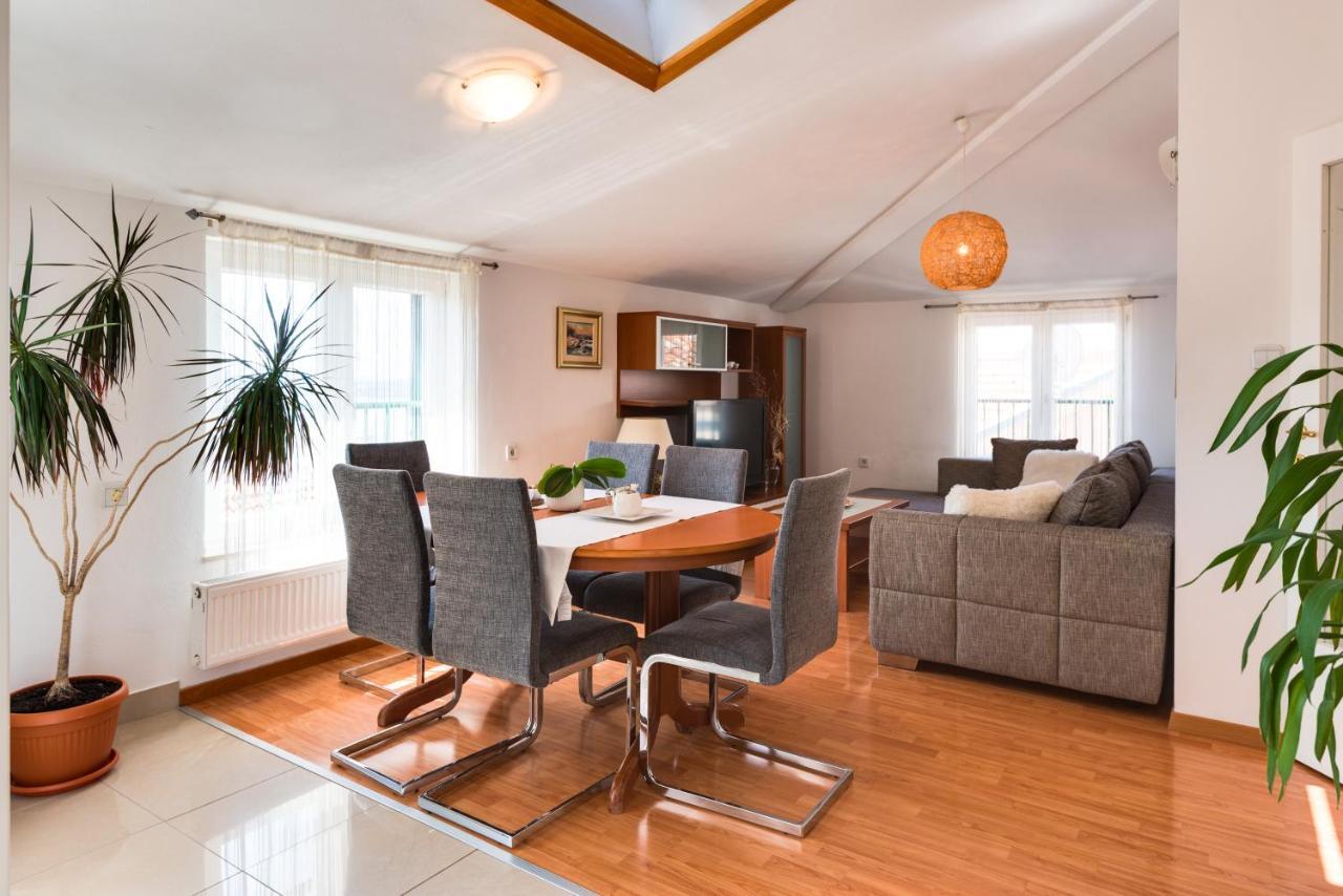 Apartment Saint Michael 시베니크 외부 사진